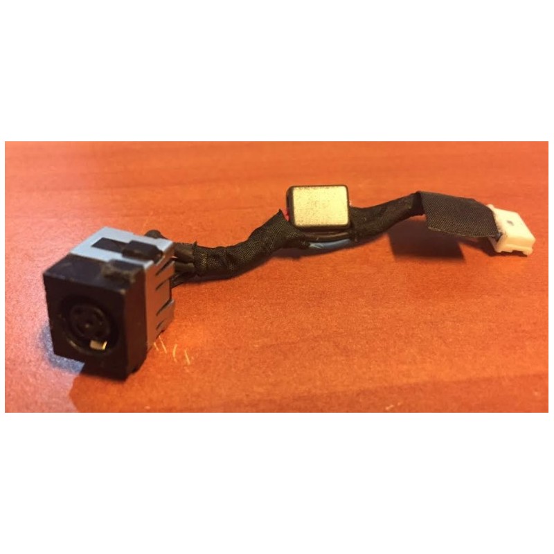 DC Jack power DELL LATITUDE E5550 PKHWY DC30100Q000