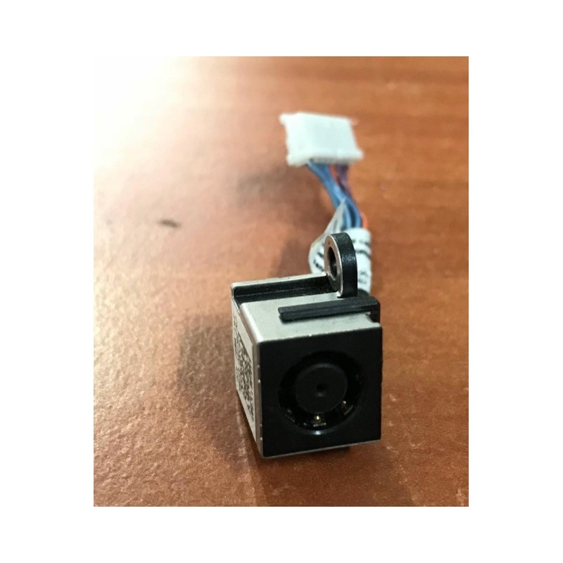 DC power jack laptop portable Dell Inspiron 5720 DD0R09AD000