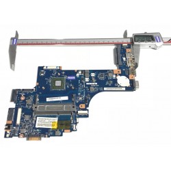 Motherboard Carte Mere portable laptop TOSHIBA C50-B ZKWAE LA-B302P avec CPU AMD A4 Quad core