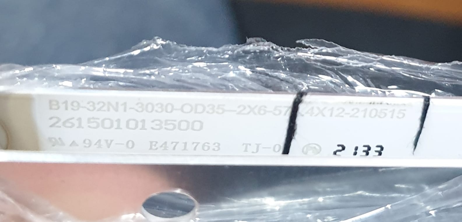 DEL BAR TV full SET QILIVE Q32HS202B 308053201YF00001 574.4X12X1.0mm - Picture 3 of 3