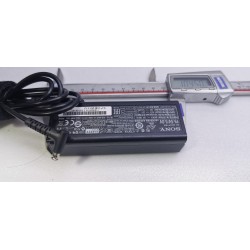 ORIGINAL: Alimentation Chargeur SONY 19.5V 2.0AA 44W VGP-AC19V74 SVT112A5FM